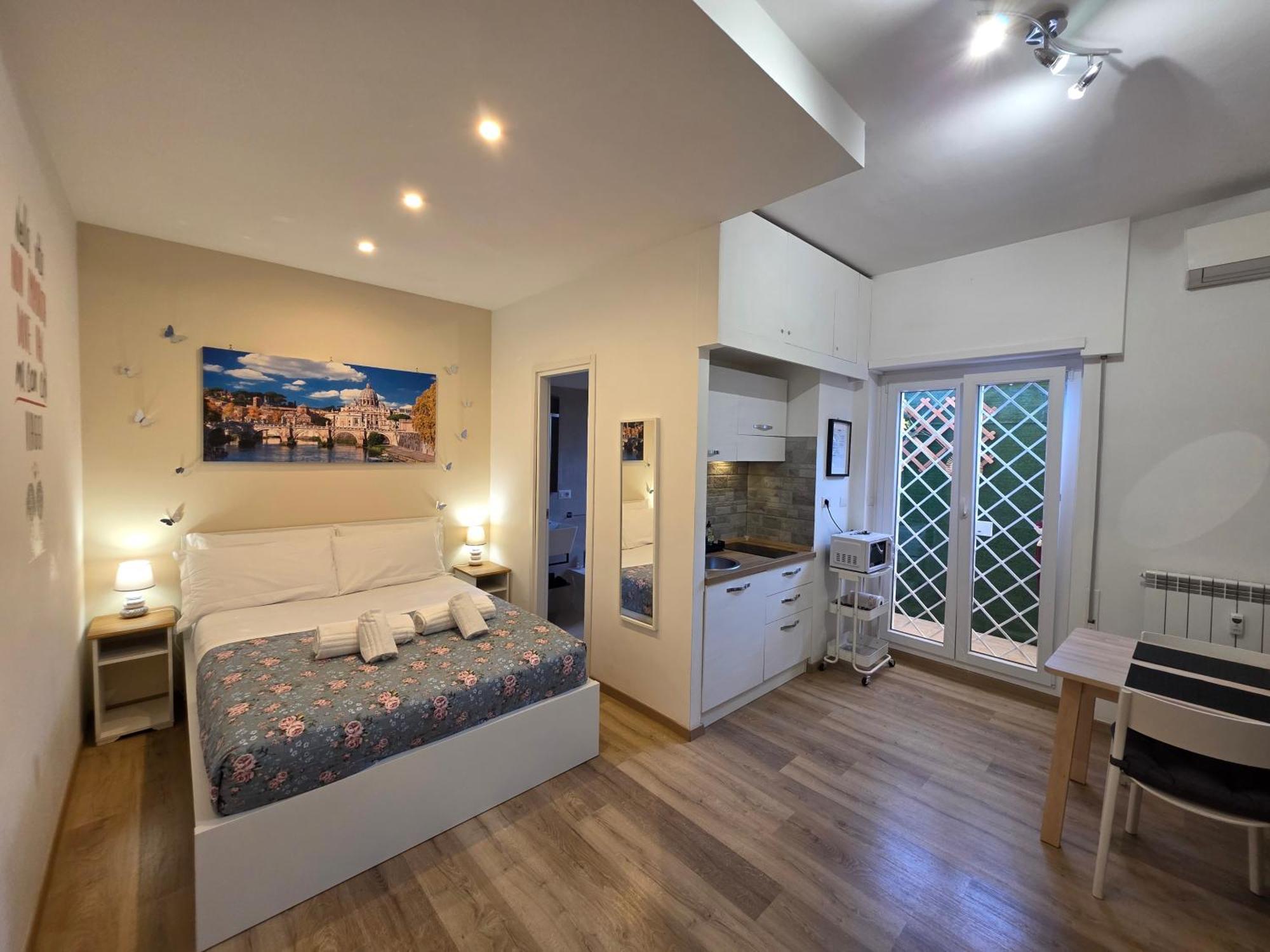 Simone'S Apartment โรม ภายนอก รูปภาพ